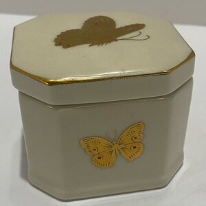 VTG Takahashi Butterfly Trinket Box Gold Hand Decorated Porcelain Jewelry Box